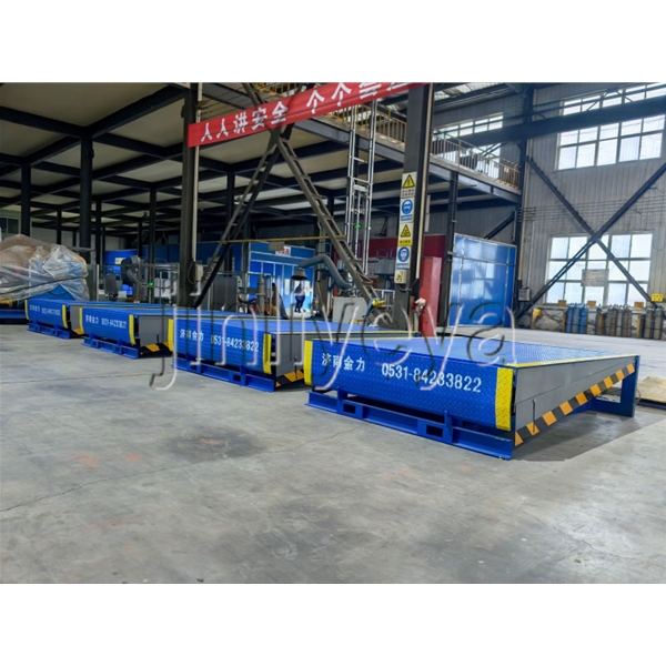 山东固定登车桥