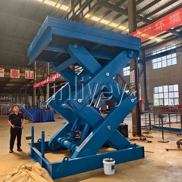 山东固定升降机