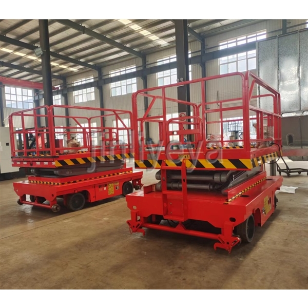 山东铁陆自行走升降机