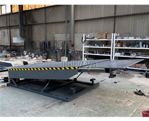 山东固定登车桥