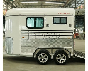 山东两马位运马车